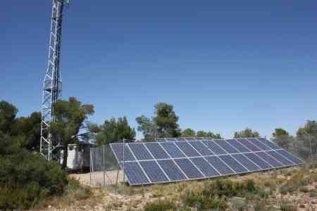 Eficiencia energética para estaciones aisladas de telefonía móvil - Fase 1 Eficiencia energética para estaciones aisladas de telefonía móvil - Fase 1